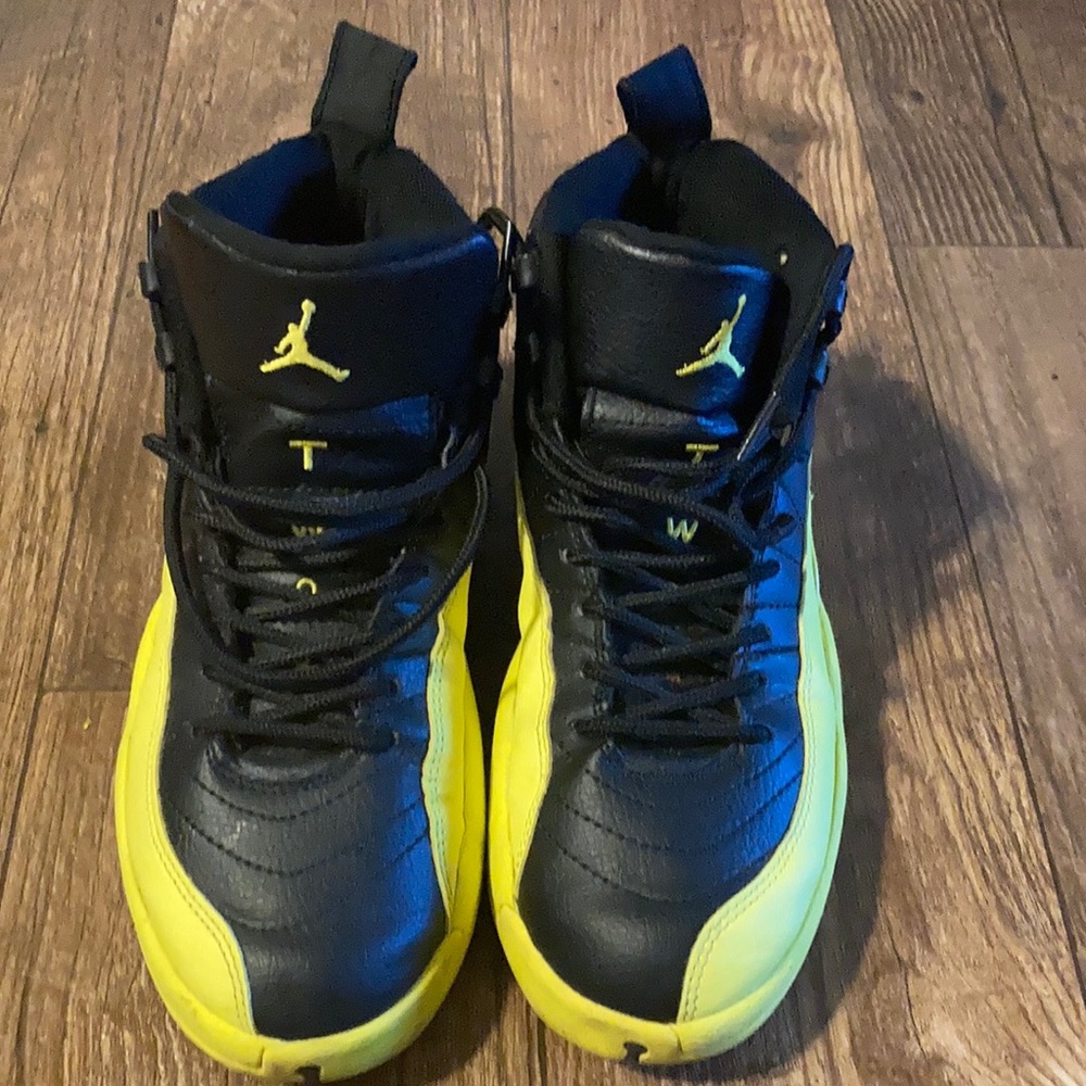 Jordan 12s